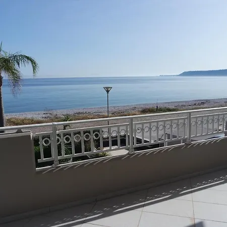 Ixian Breeze Ixia (Rhodes)